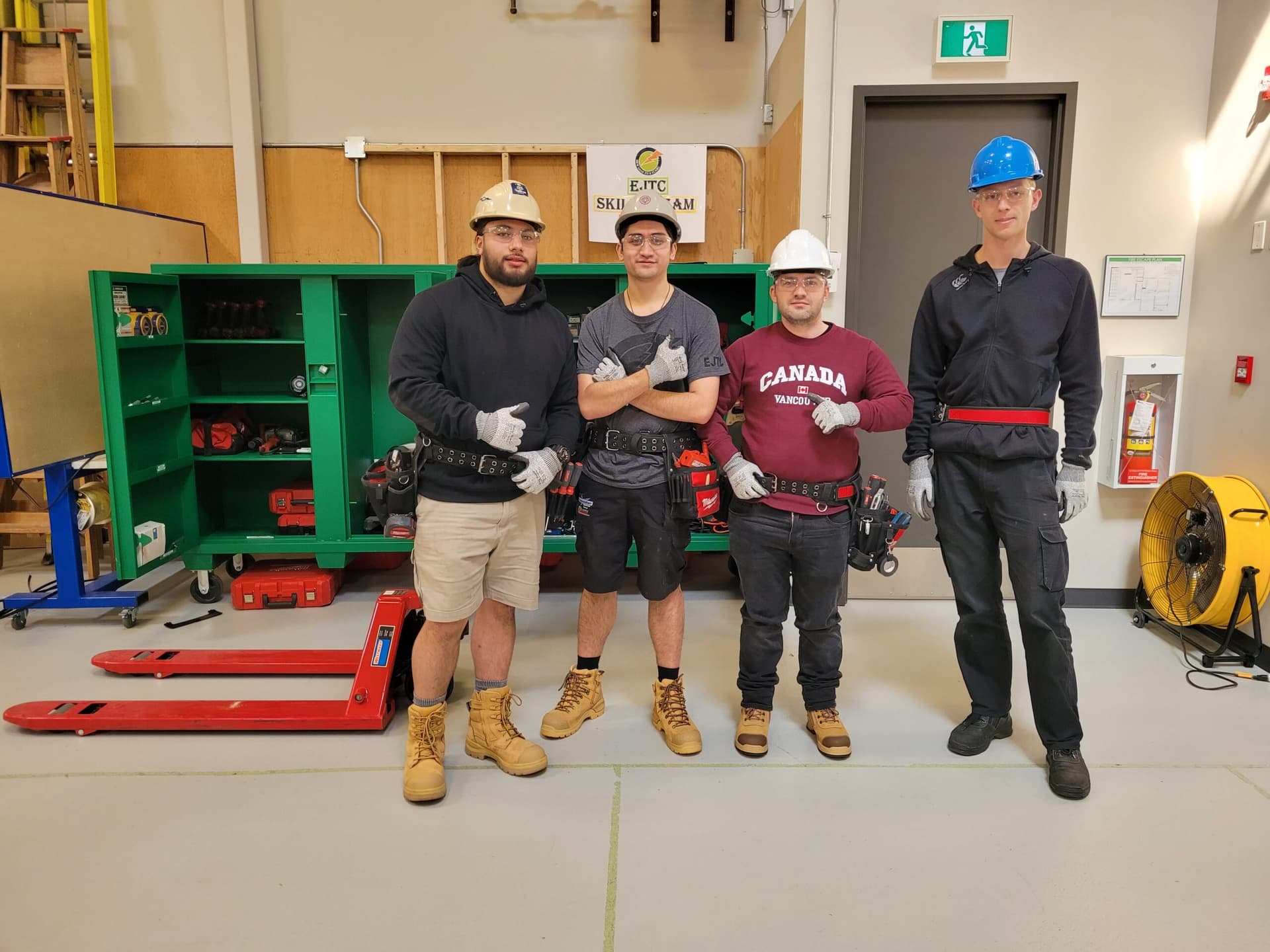 New Zealand Apprentices Exploring the Canadian Electrical Industry